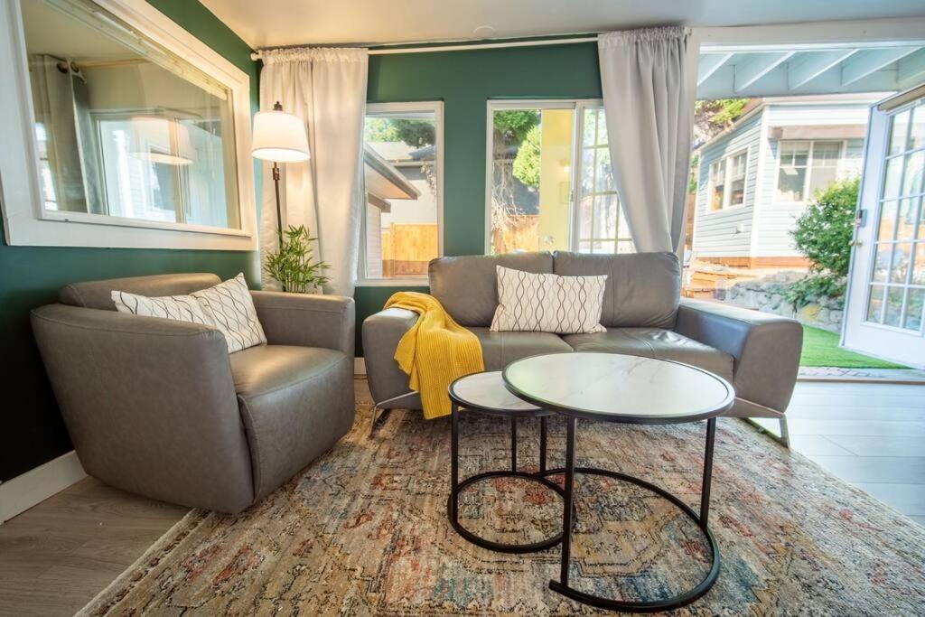 King Garden Suite/20 Mins To Dwntwn Vancouvr/Petok North Vancouver Exterior photo